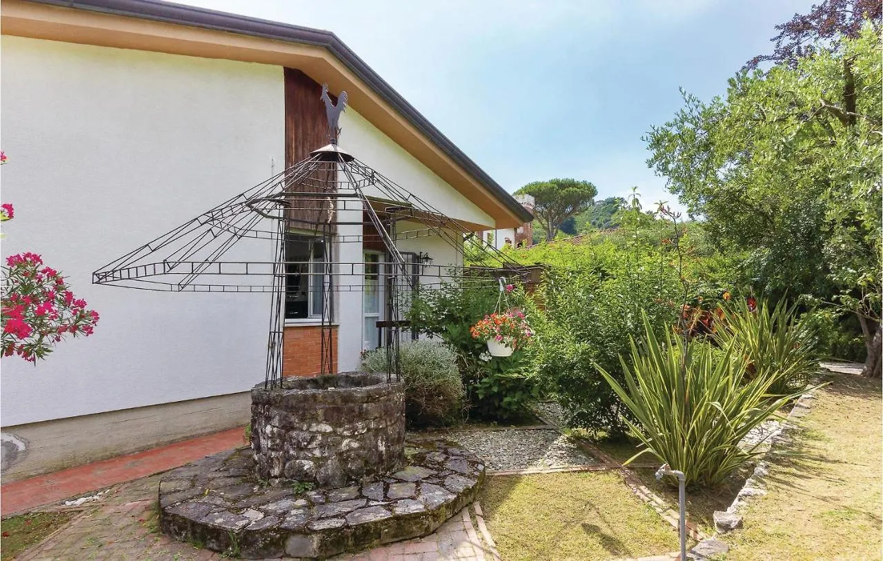 Casa Aurora Villa Massa  Italy